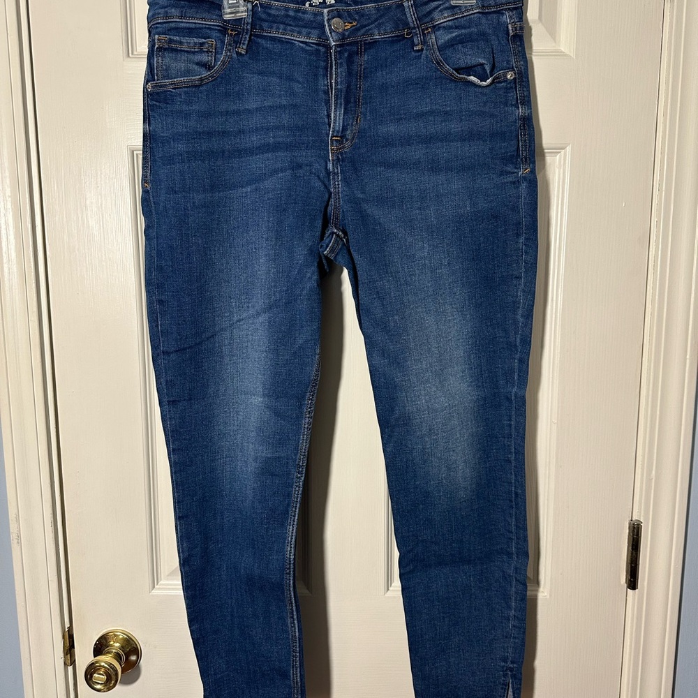 Old Navy Rockstar Jeans Size 14